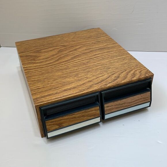 VINTAGE CASSETTE TAPE CASE‎ - Picture 1 of 4